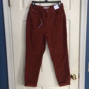 High-waisted Rust Corduroy Pants